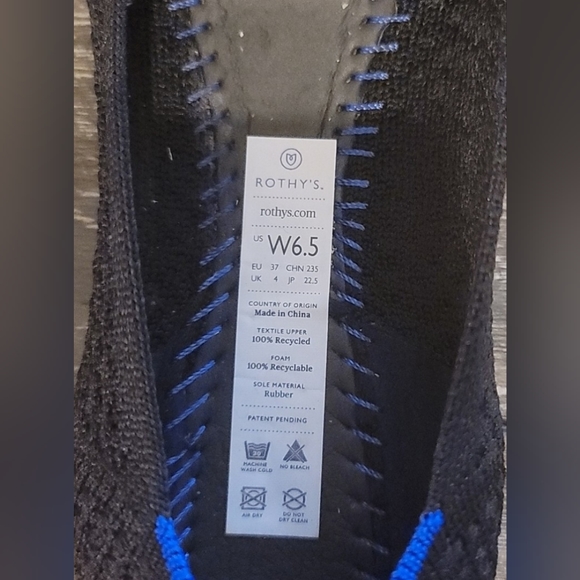 Rothy's Women's Rothy's Black Solid Pointed-Toe Flats - 6.5 - Picture 4 of 10